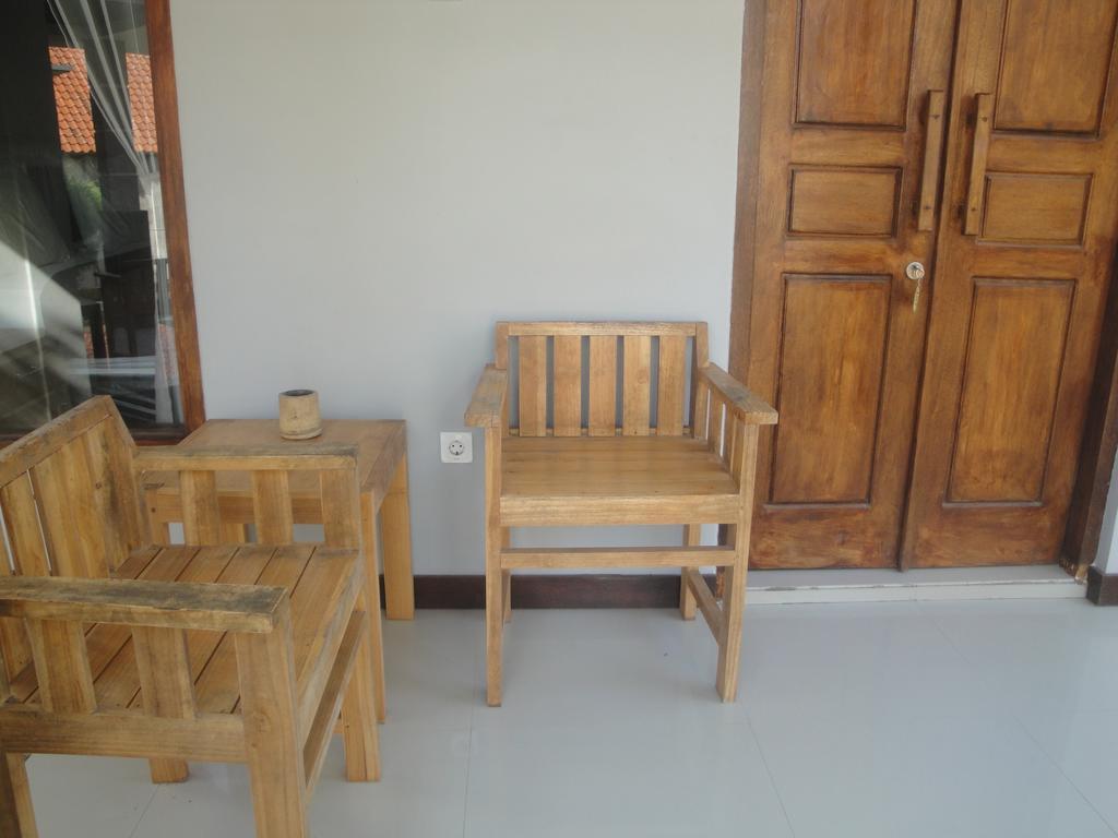 Tri Putri Homestay Kuta  Eksteriør billede