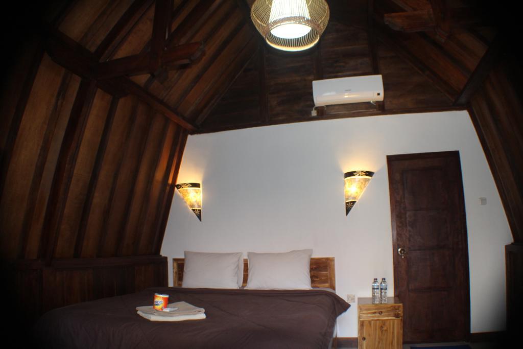 Tri Putri Homestay Kuta  Eksteriør billede