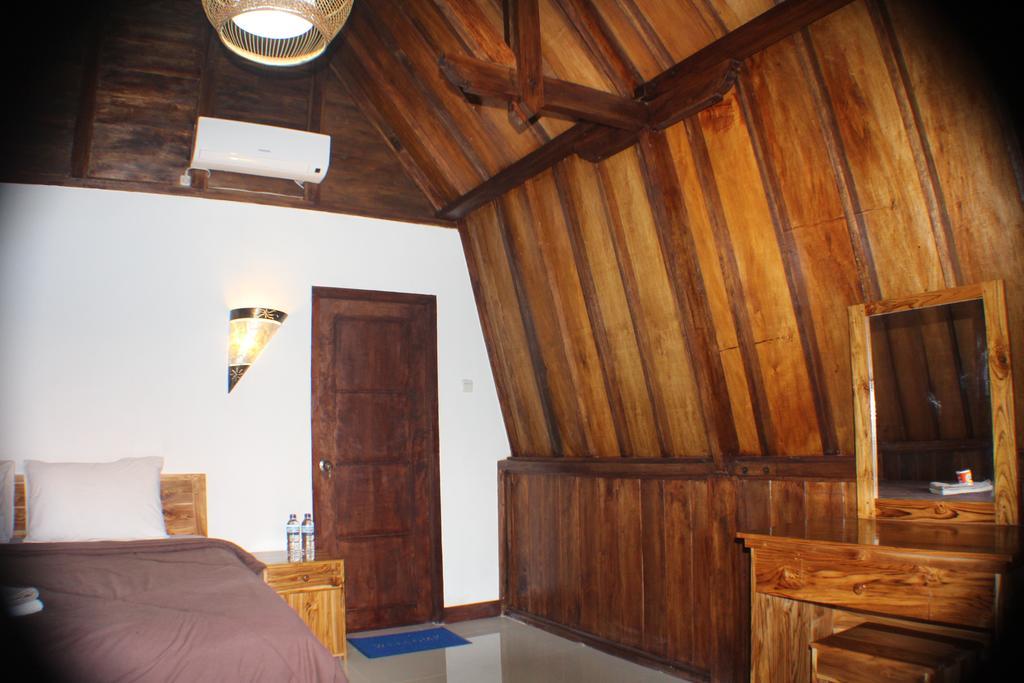 Tri Putri Homestay Kuta  Eksteriør billede